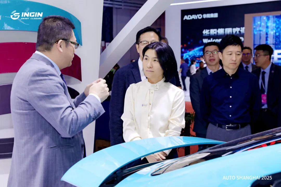 恩井智控再赴2025上海车展：以AI为帆，开拓汽车智能进出新航线(图3)